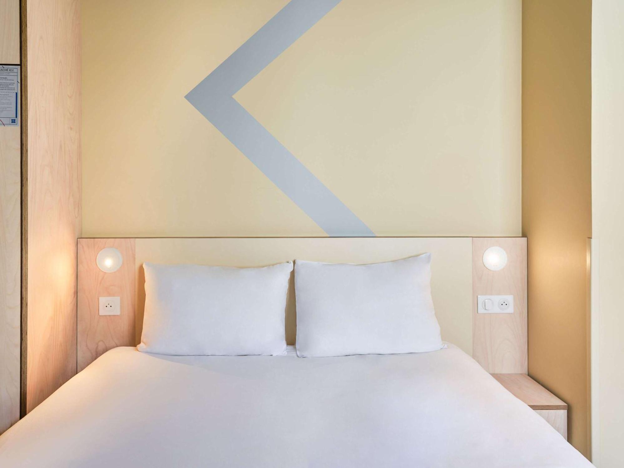 Ibis Budget Saint-Maurice Exterior photo